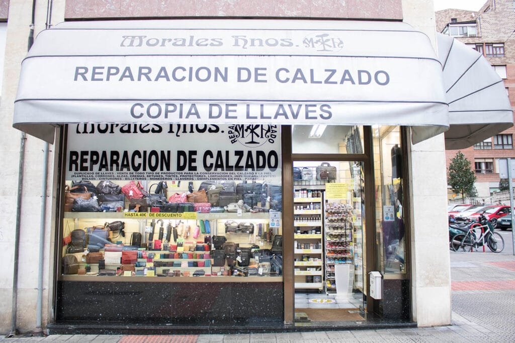 6650 Morales Hnos. 01