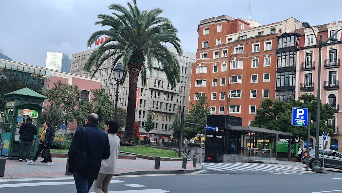 Parking del Ensanche Plaza del Ensanche Bilbao