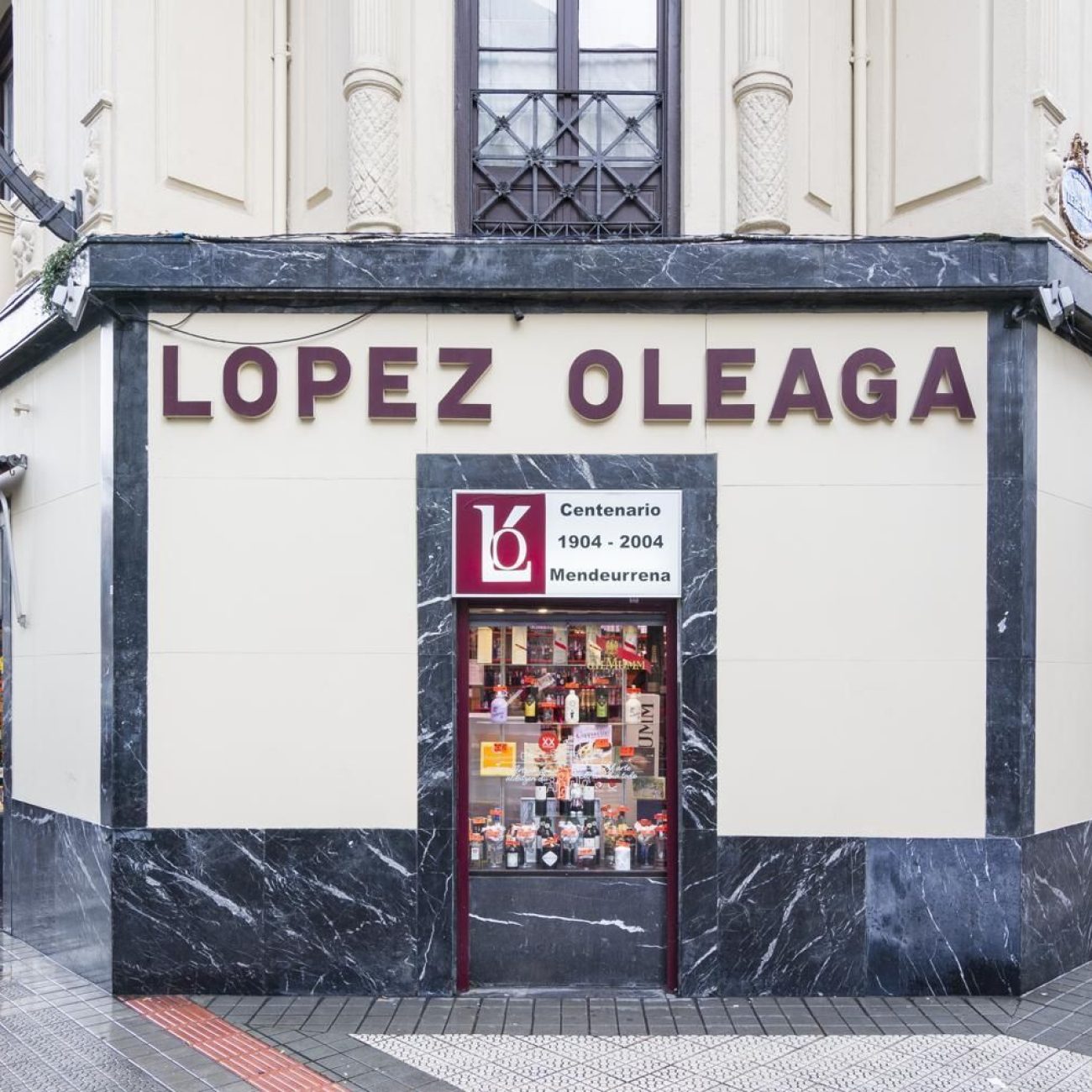 3254-delicatessenlopezoleaga-01