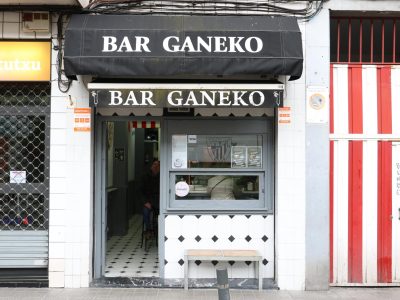BAR GANEKO
