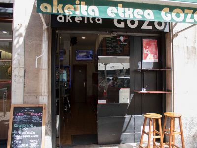 Bar Akeita etxea Gozo en Deusto