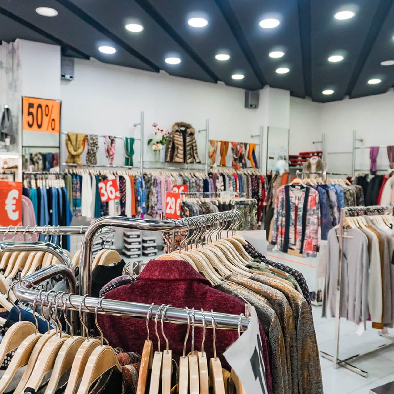 Modas Etxeberria, ropa y calzado en Deusto