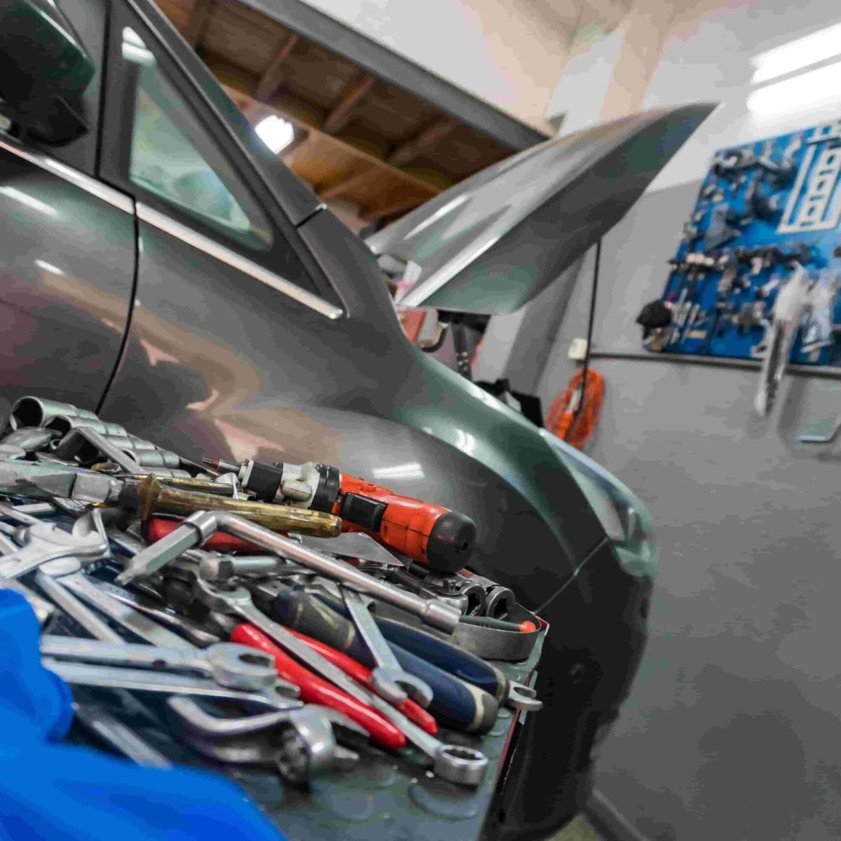 Autos Jolsan, servicios de reparación en Santutxu