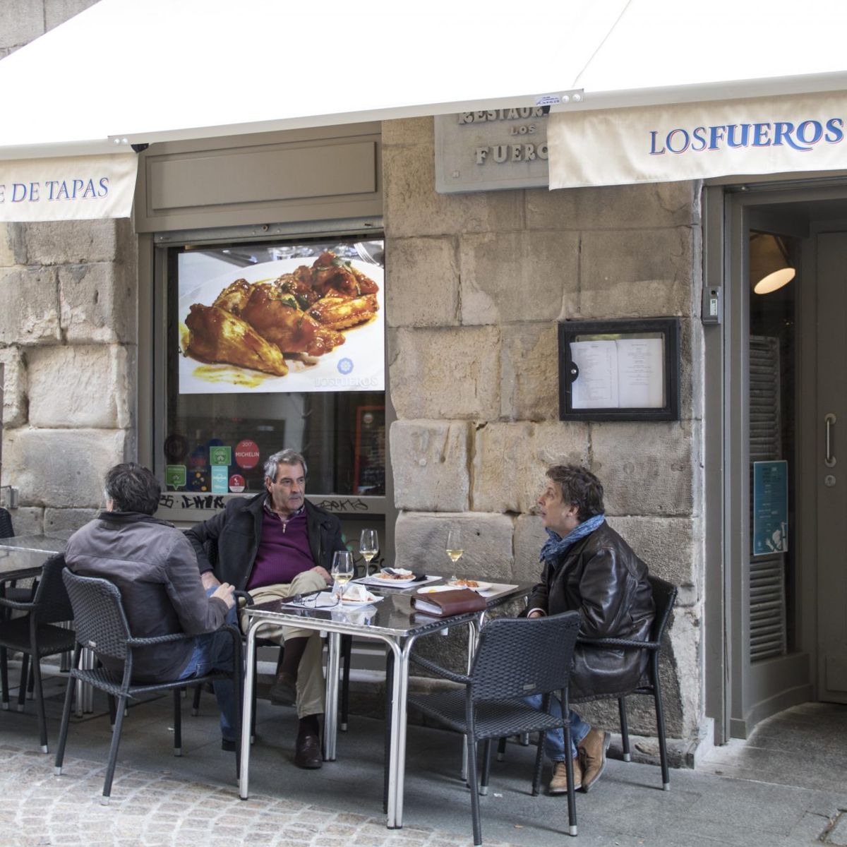 Restaurante Los Fueros en el Casco viejo de Bilbao