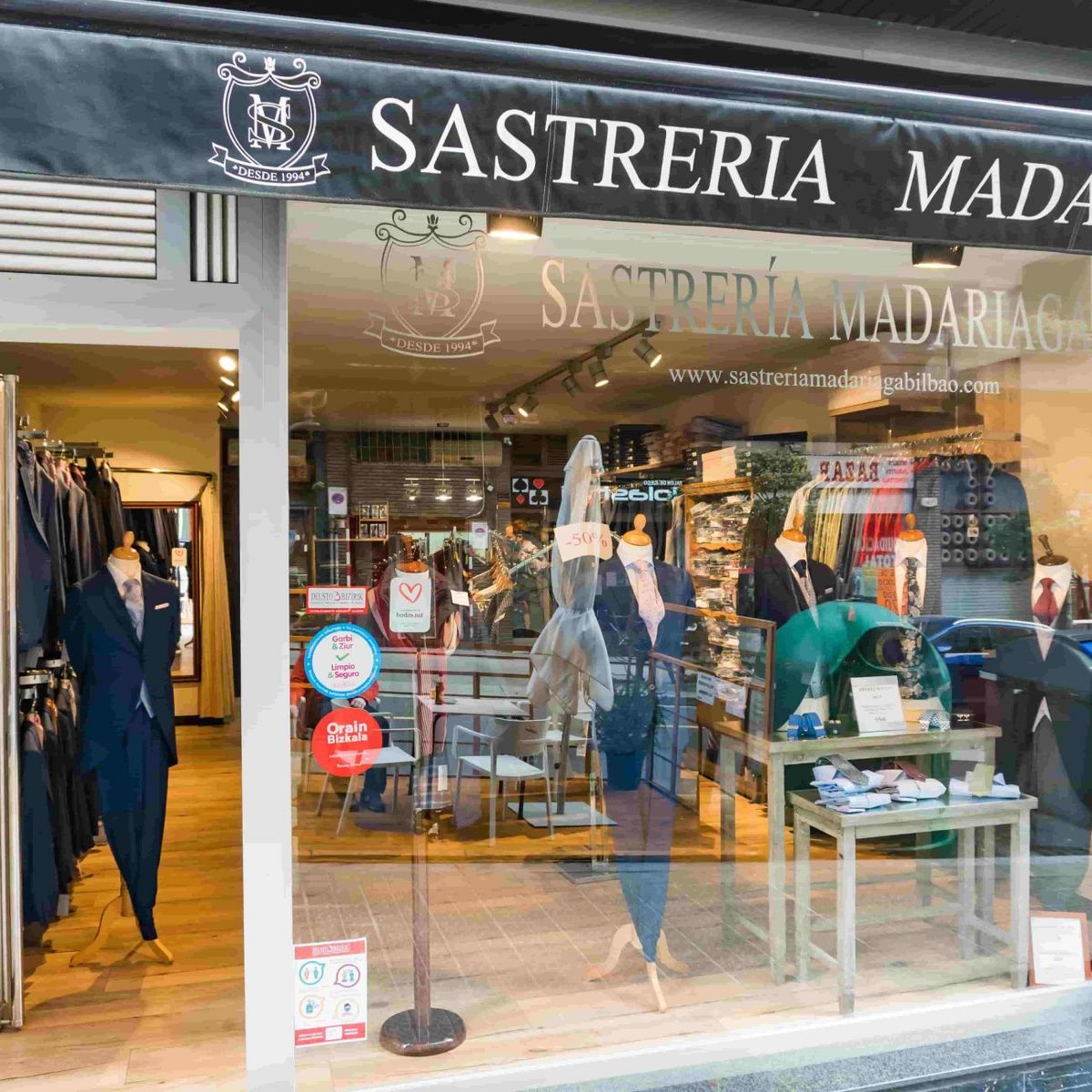 Sastrería Madariaga, especializada en alquiler de chaqués