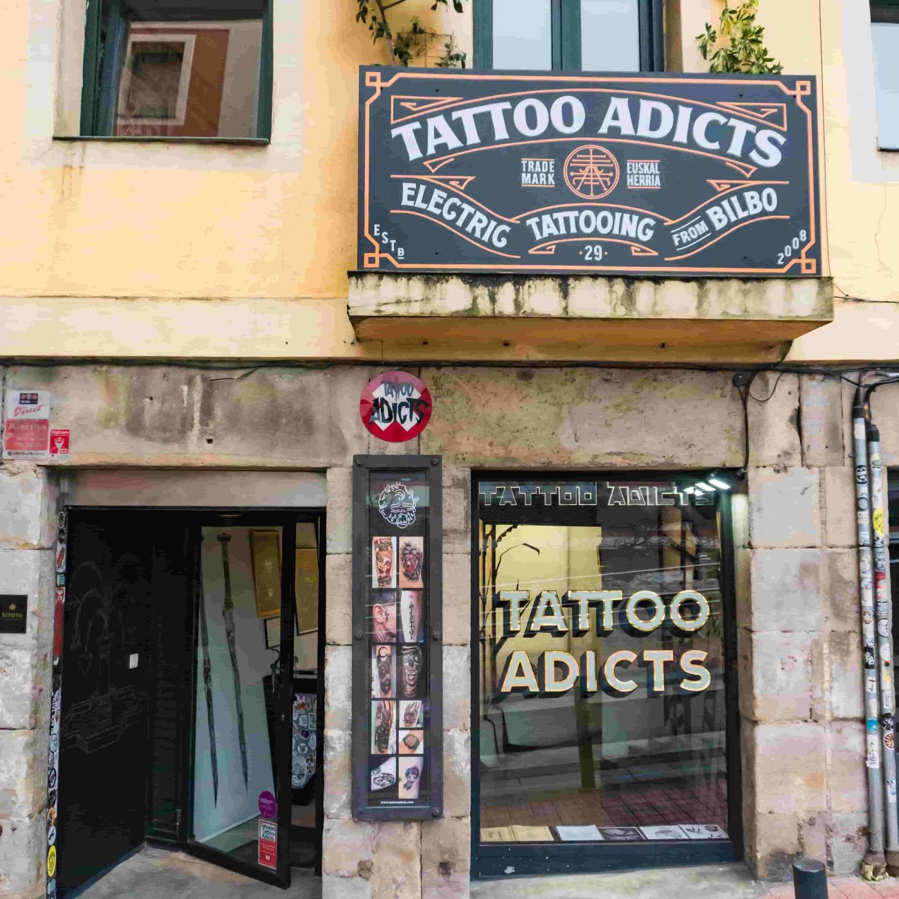 En Tatto Adicts se manejan diferentes disciplinas dentro del tatuaje