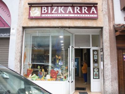 Bizkarra (1)