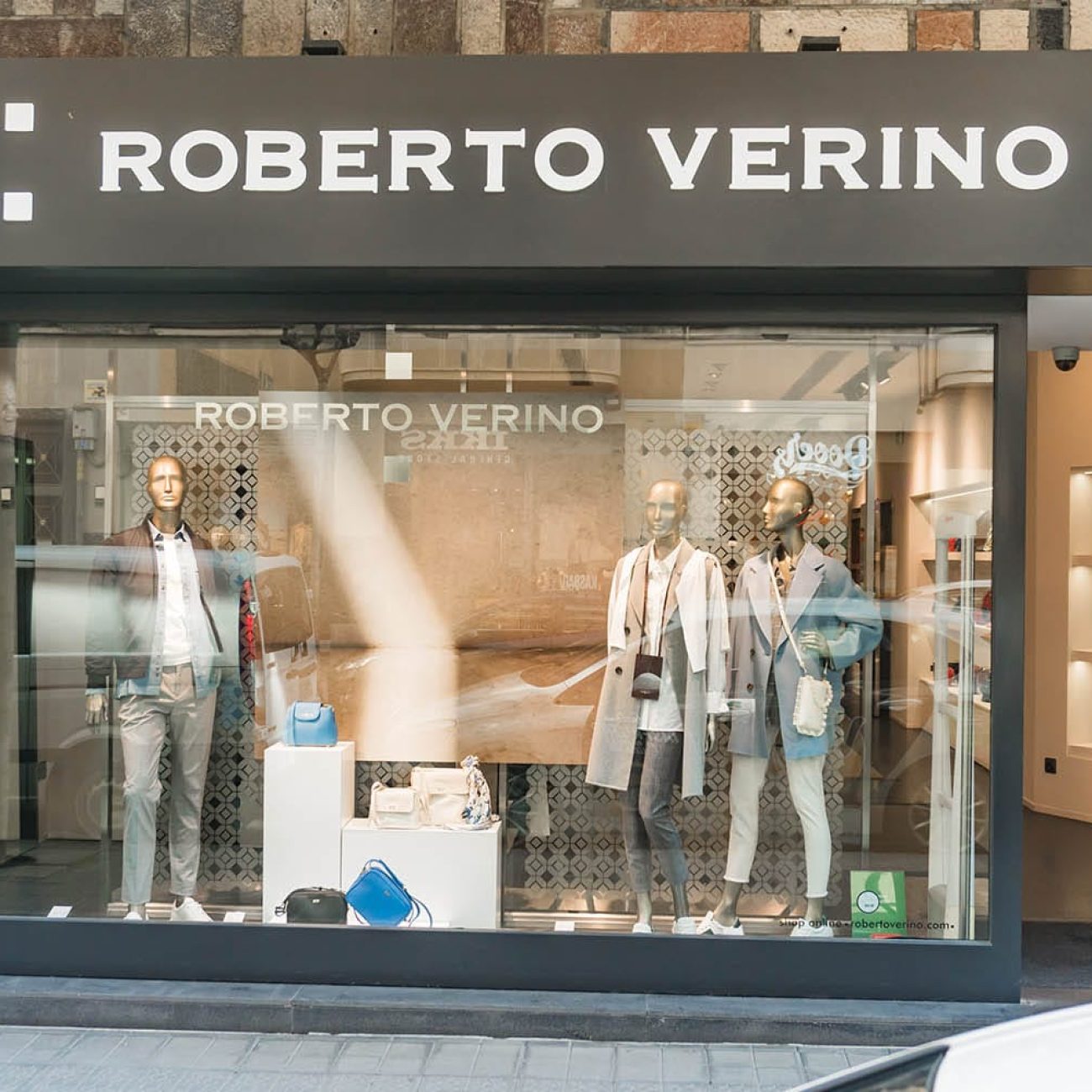 ROBERTO VERINO