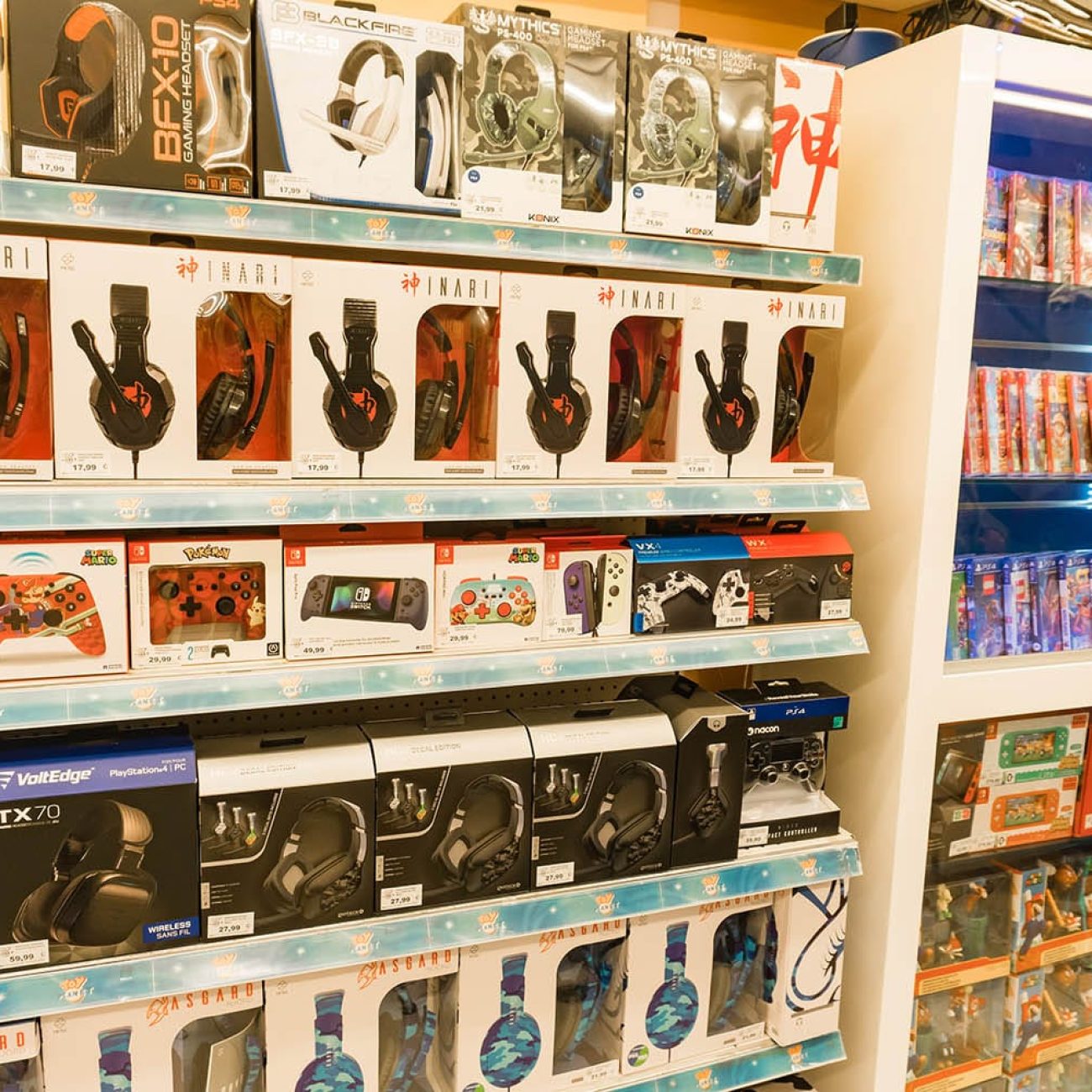 TOY PLANET