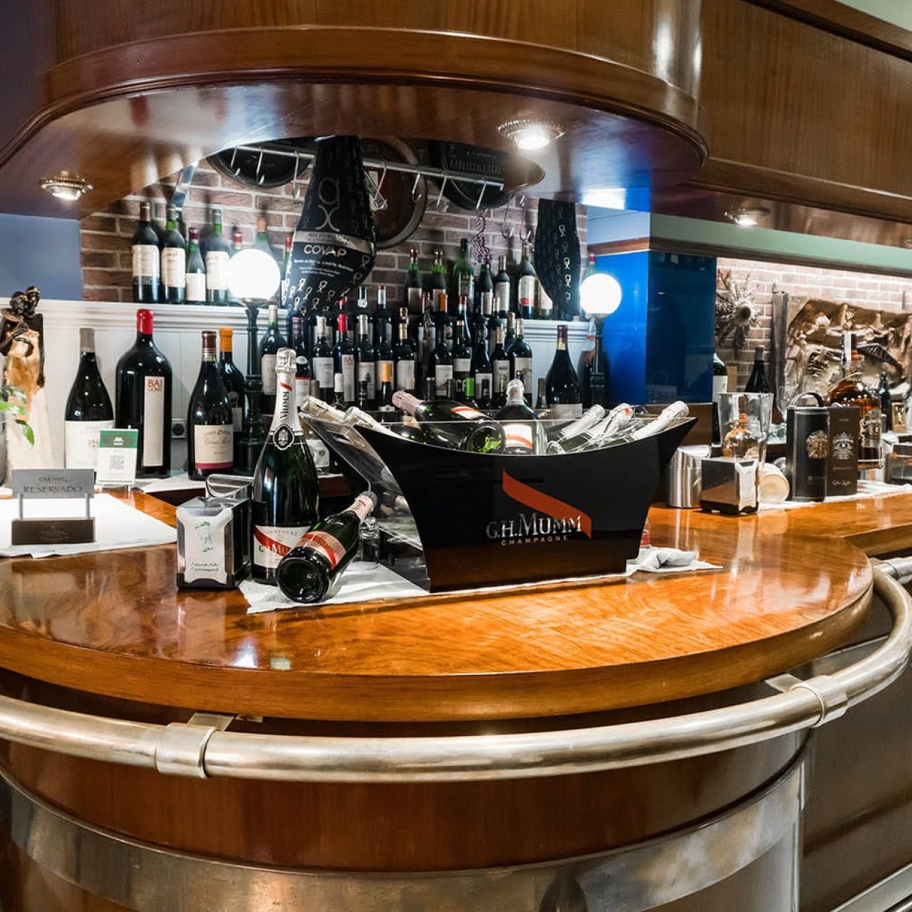 RESTAURANTE ENOL
