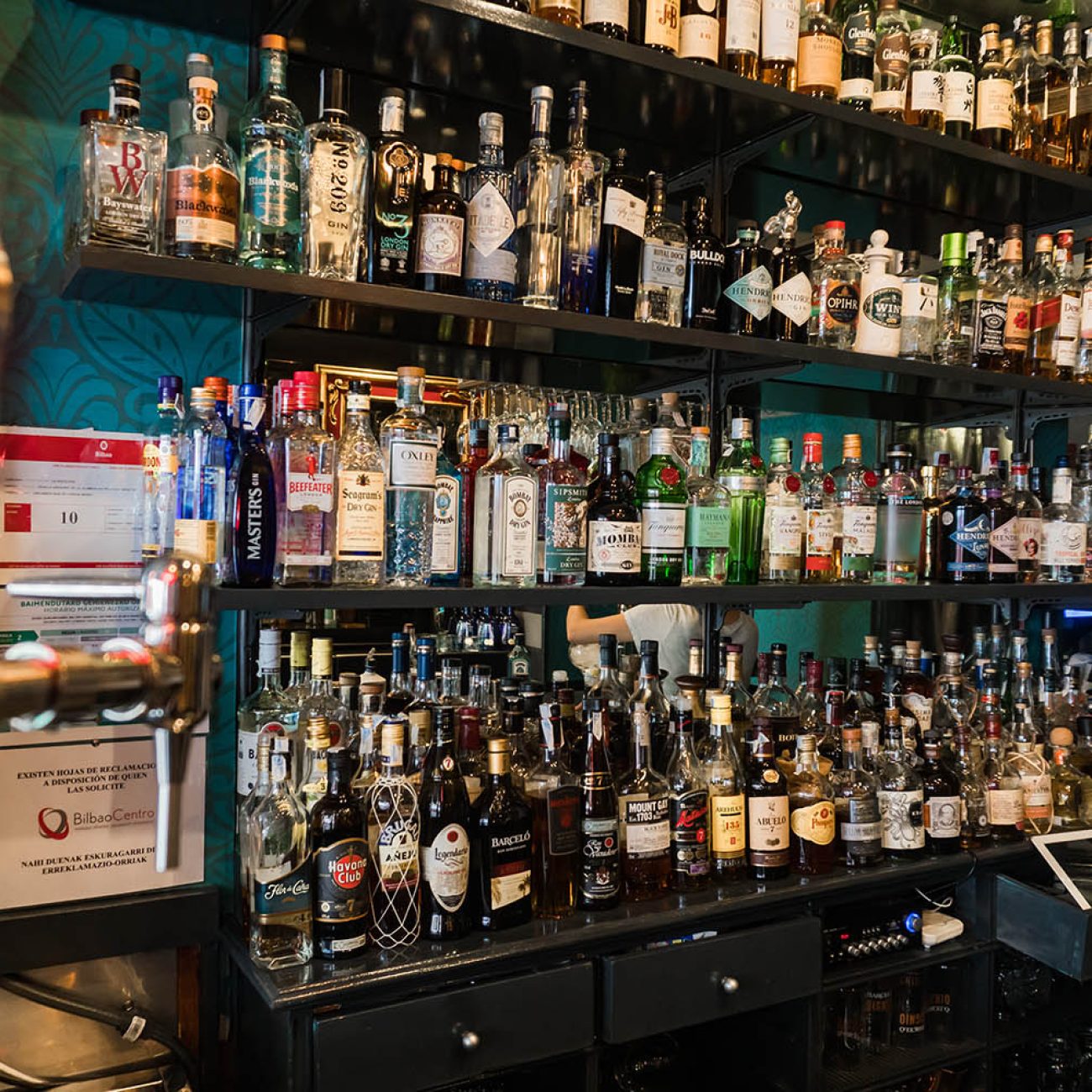 LA DESTILERIA BAR EN BILBAO