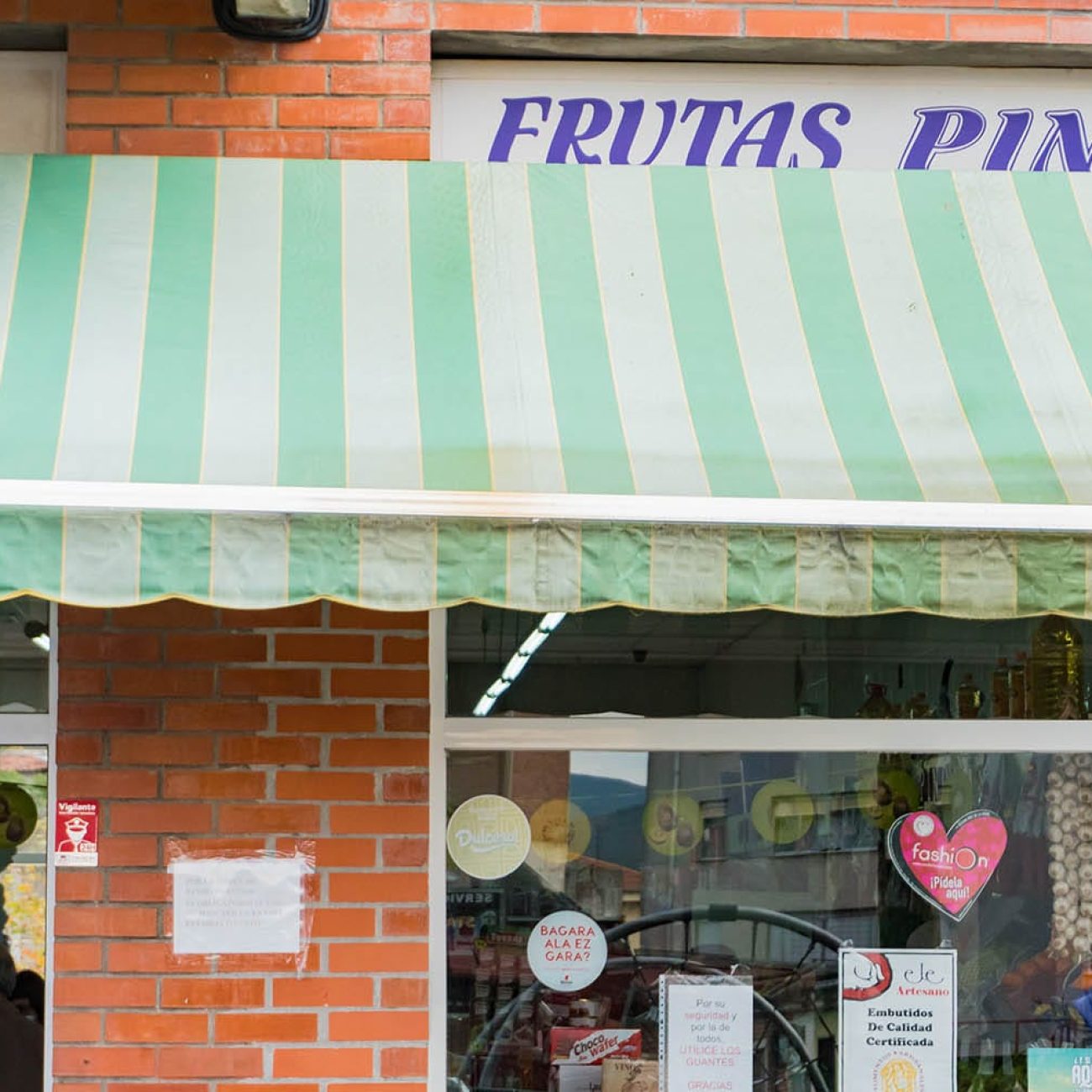 FRUTAS PINO