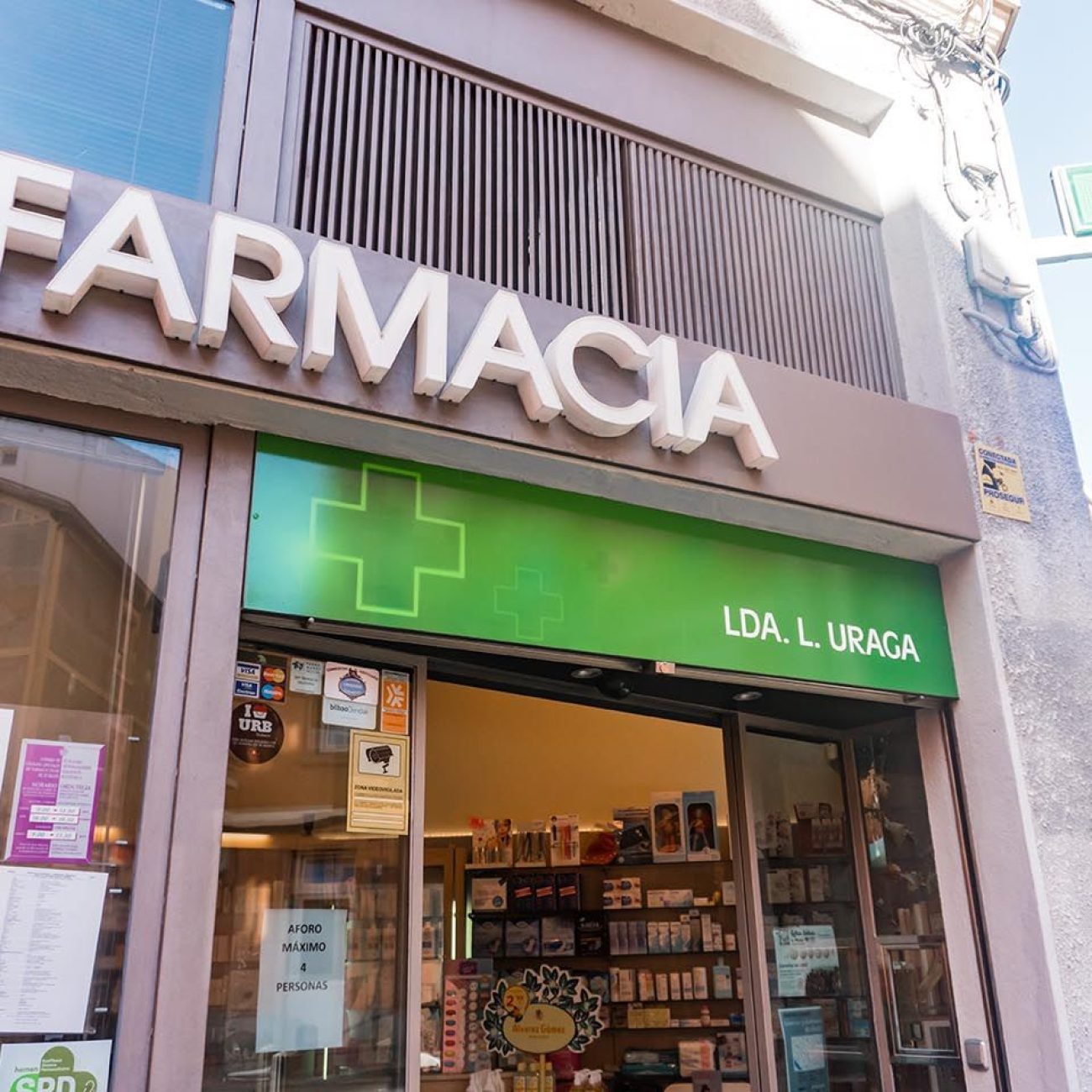 FarmaciaUraga_baja1