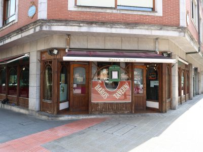 HAROS TAVERN ENTRADA