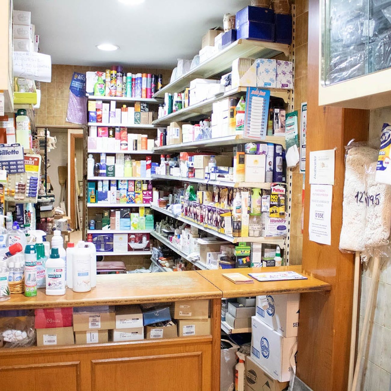 DROGUERIA PERFUMERIA JUAN TORRE
