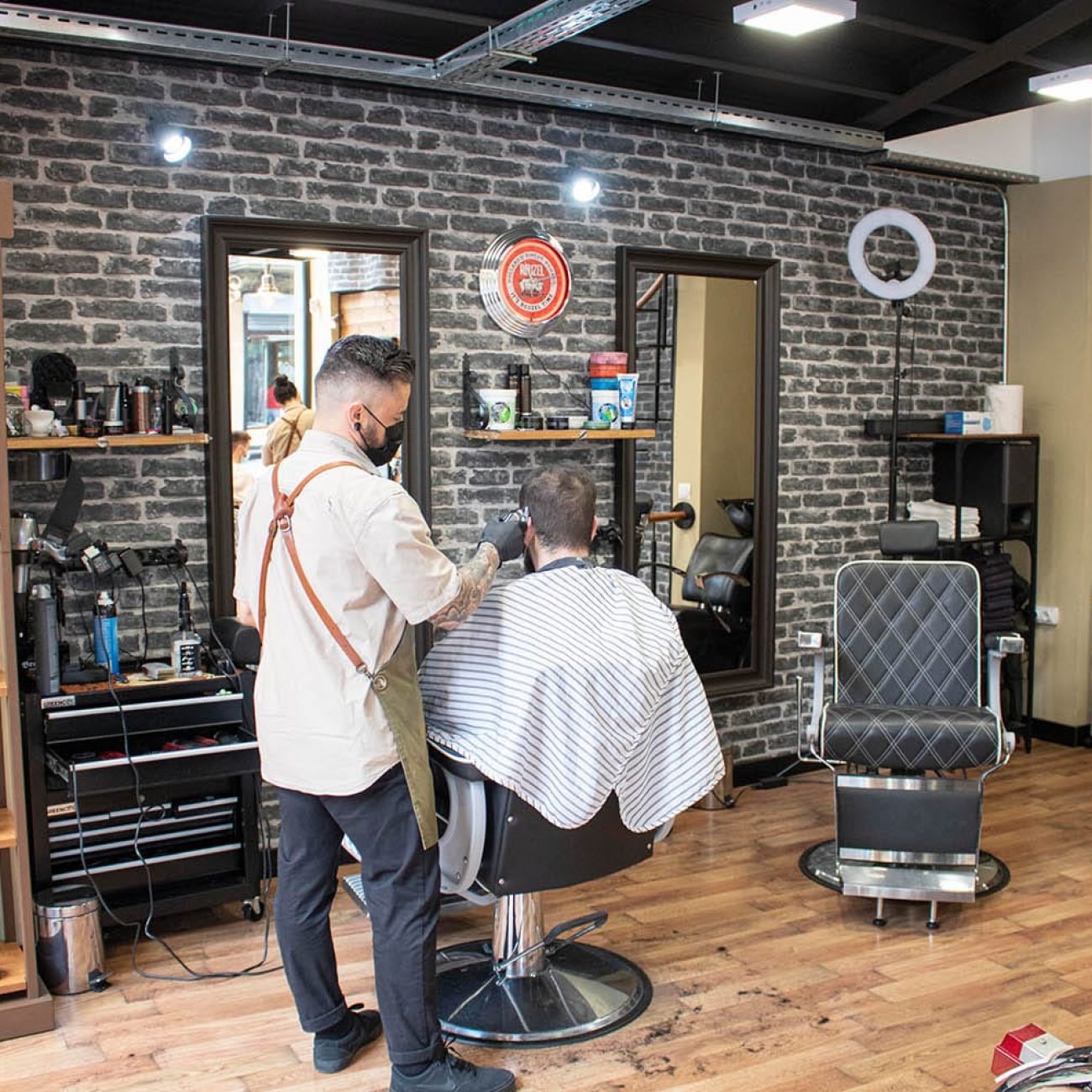 BROTHERS BARBER SHOP