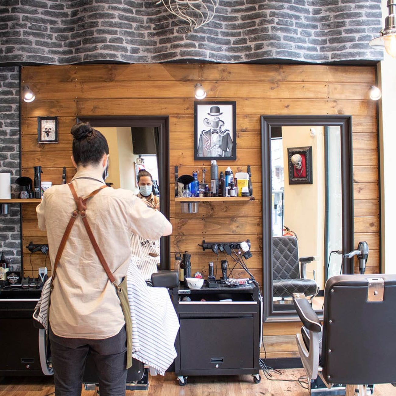 BROTHERS BARBER SHOP