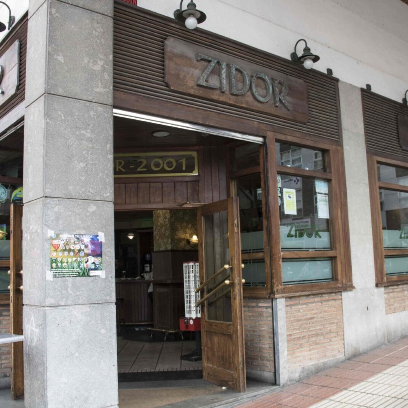 CAFE BAR ZIDOR BASURTO