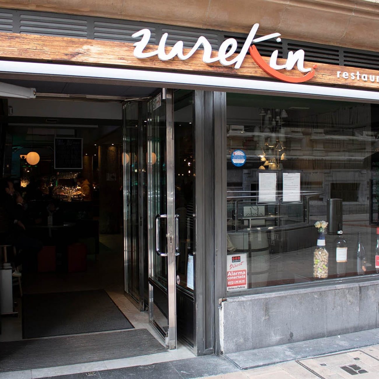 RESTAURANTE ZUREKIN