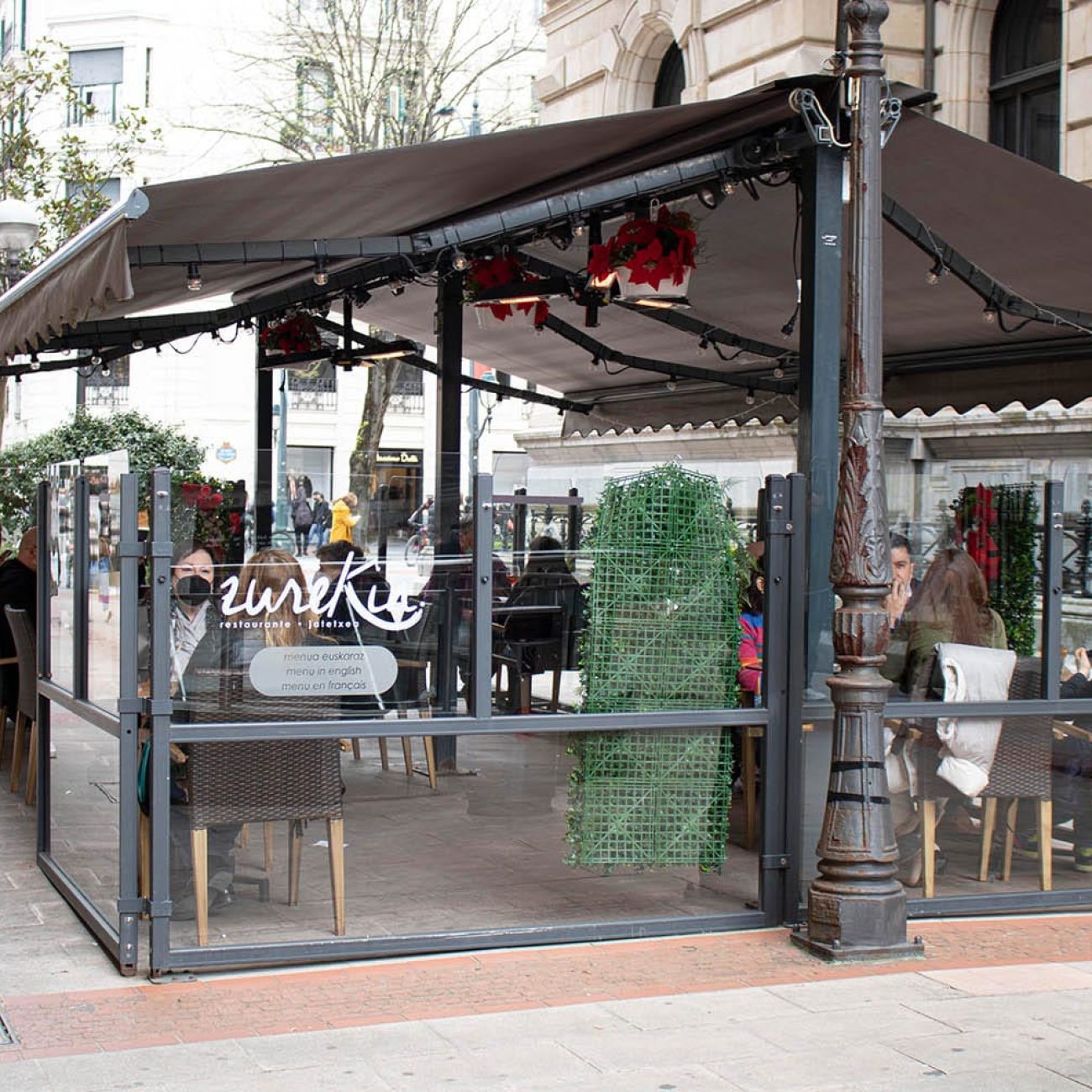 RESTAURANTE ZUREKIN