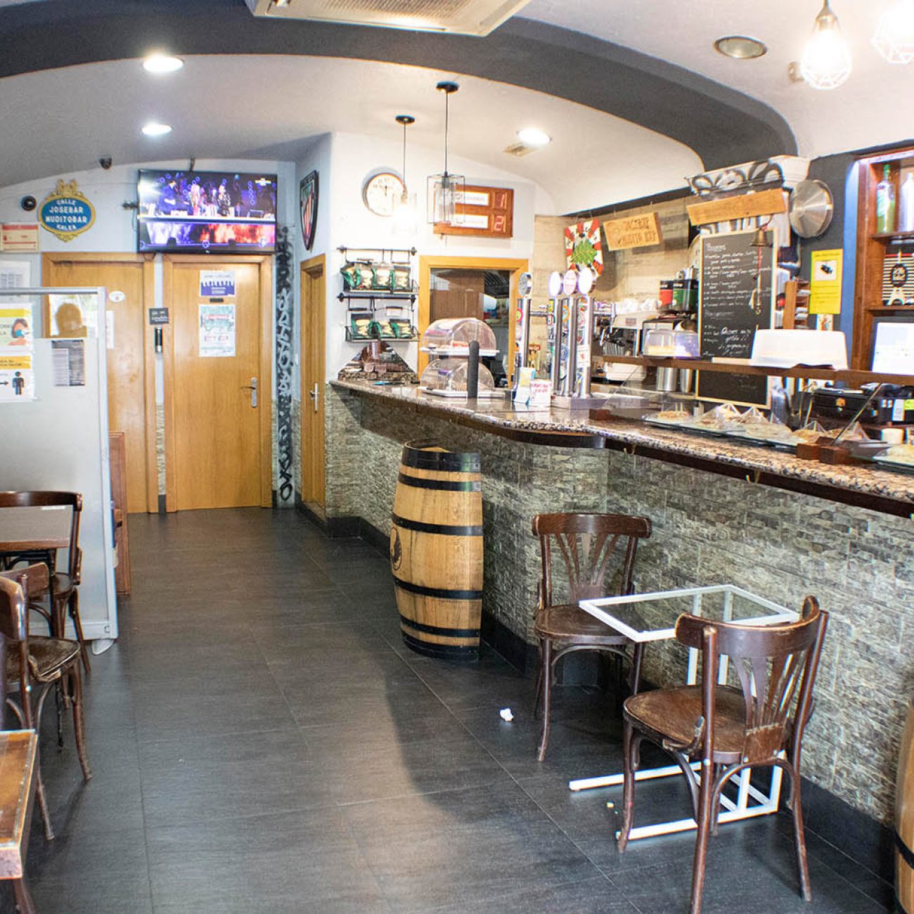 BAR JOSEBAR