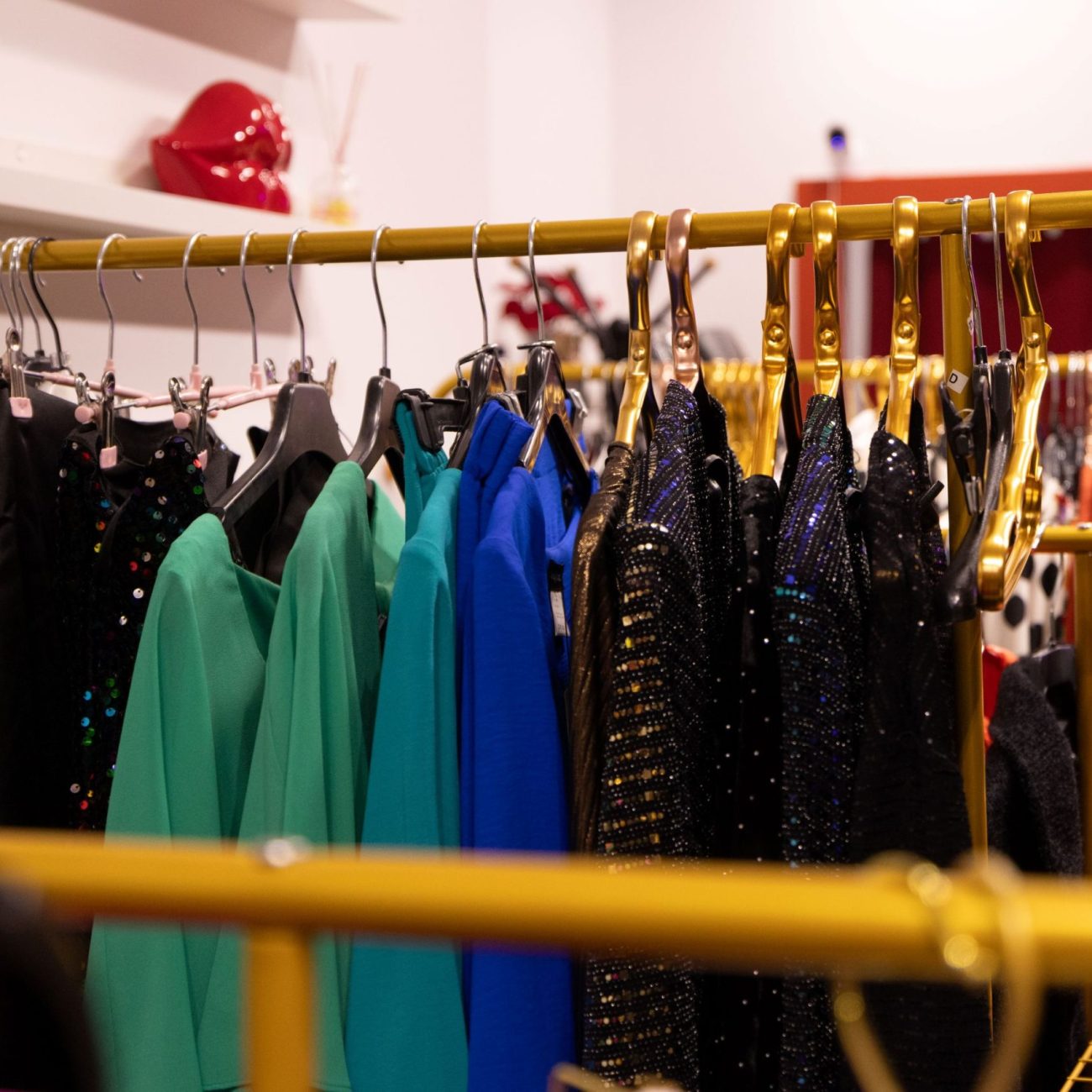 MUXU BAT BOUTIQUE