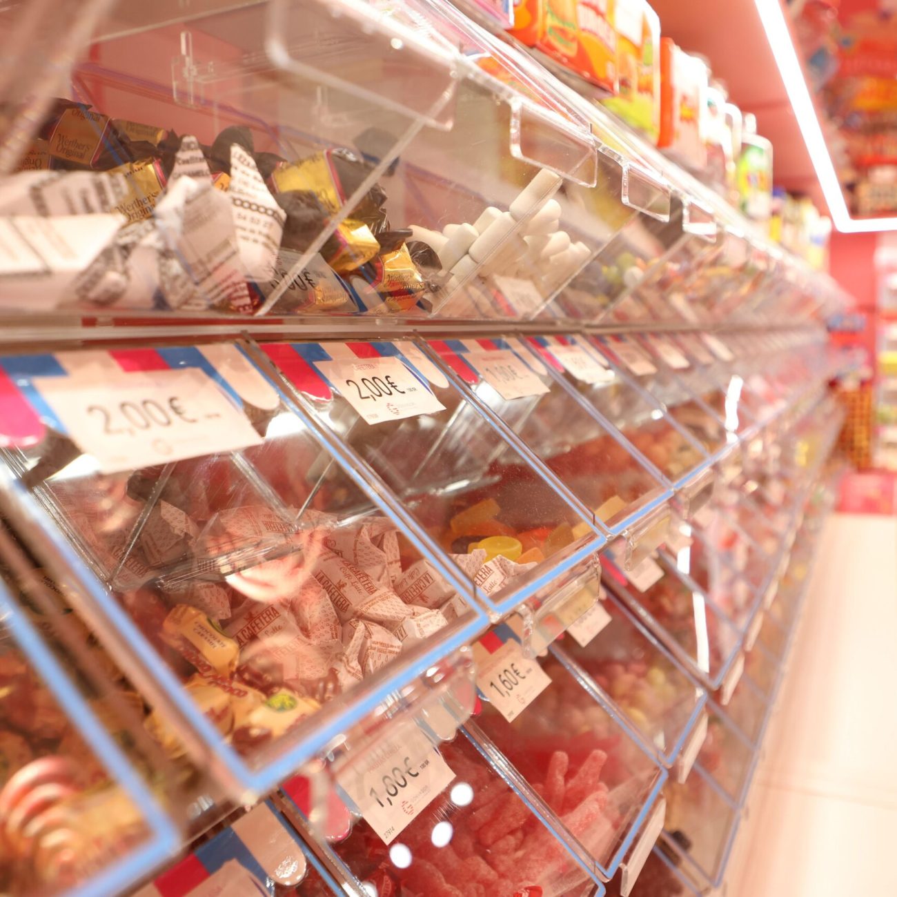 SWEET CANDY SHOP