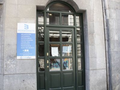 Clínica dental Bidebarrieta en Bilbao