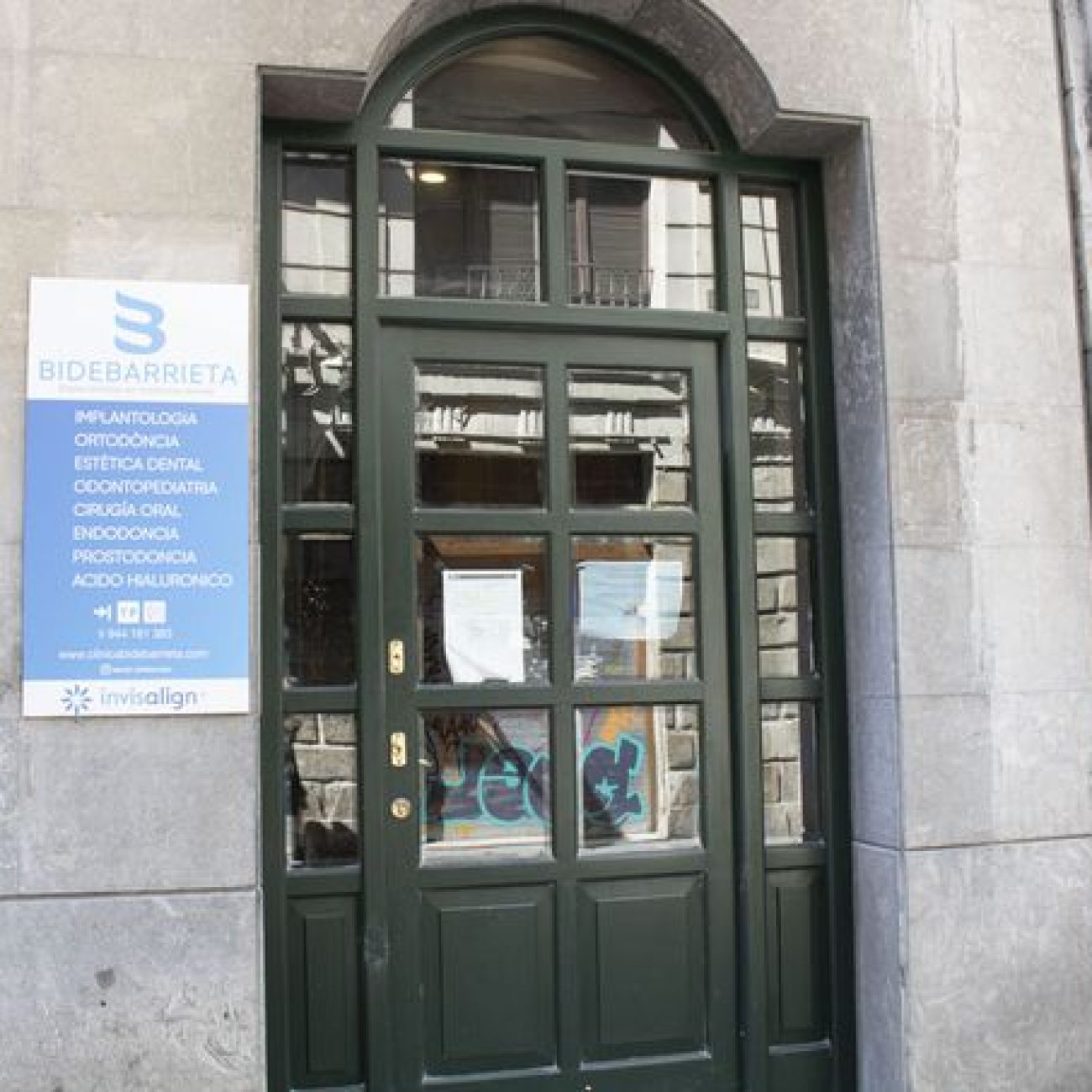 Clínica dental Bidebarrieta en Bilbao