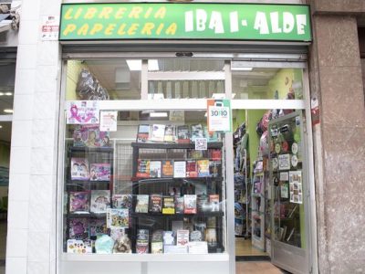 Librería Ibai-Alde en Abusu-La Peña