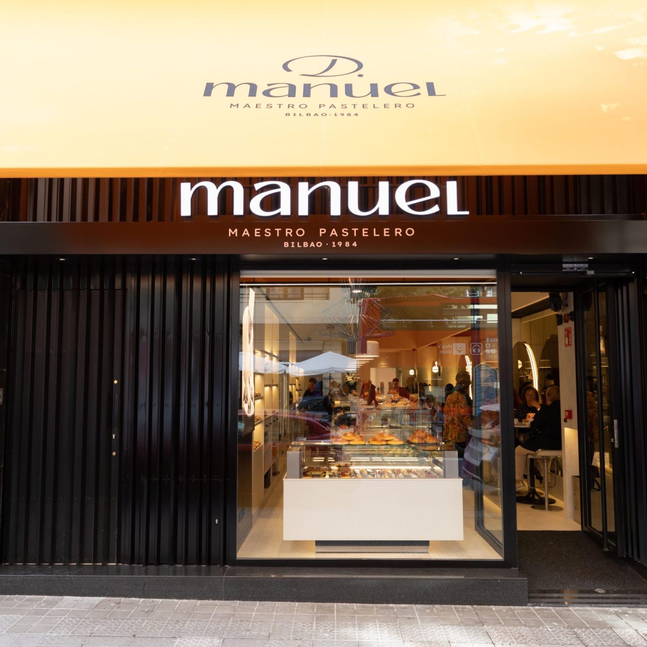 pasteleria-don-manuel nueva fachada